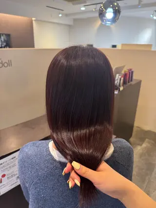 ミディアム grandoll本店所属・葛城 咲羽のヘアスタイル