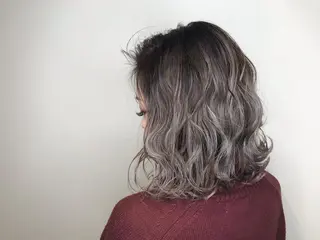 ミディアム 銀座フリーランススタ イリストMIYUKIのヘアスタイル