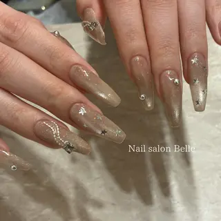 ネイル Belle tomomi🐩のネイルデザイン