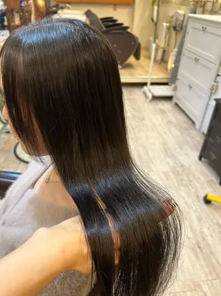 ロング パーマ 山端 梨音のヘアスタイル