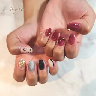 ネイル nijiiro🌈 サトウのネイルデザイン