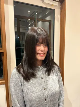 カラー 高山 桃子のヘアスタイル