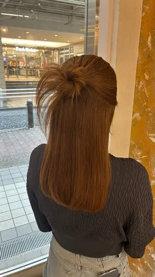 セミロング ハイトーン/韓国ヘア senaのヘアスタイル