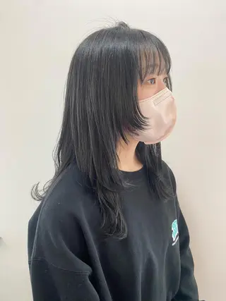 ロング カラー Kazaoka Saraのヘアスタイル