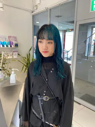 ロング カラー 浅野 匠のヘアスタイル