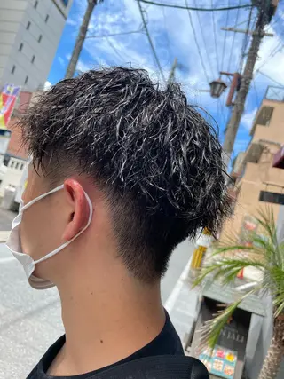 ショート メンズ 安陪 寛史のヘアスタイル