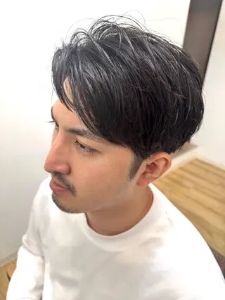 メンズ 大阪 美容師 林のヘアスタイル