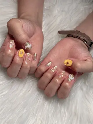 ネイル nail&eye Ariesのネイルデザイン