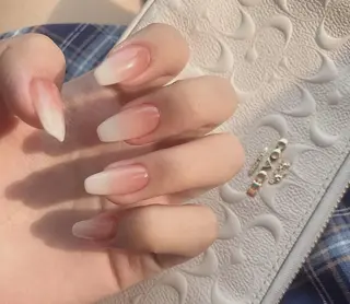 カラー ネイル Moonstone Salonのネイルデザイン