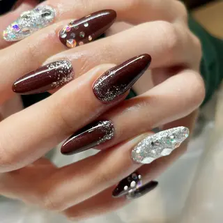 ロング ネイル 金子 彩海のネイルデザイン