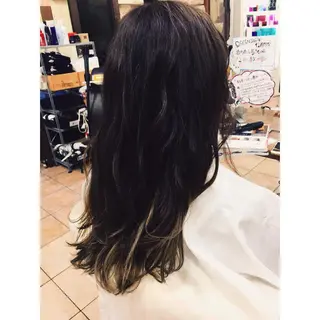 ロング レイヤーカット 川田くるみのヘアスタイル