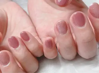 カラー ネイル 芦辺 香奈のネイルデザイン