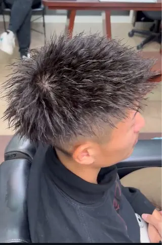 パーマ メンズ 河野 敬之のヘアスタイル
