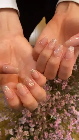 ネイル crystal ⭐︎ colorのネイルデザイン