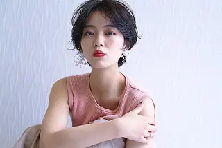 ショート YOKOI SHINJIのヘアスタイル