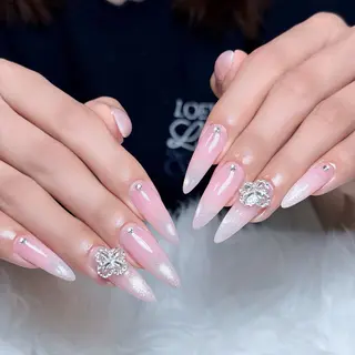 ネイル Julli NailStudioのネイルデザイン