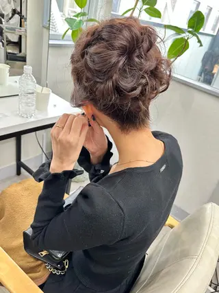 セミロング ヘアアレンジ レイヤーカット🪄 耳ツボ🎀Ayumiのヘアスタイル