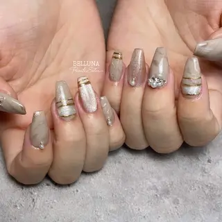 ロング ネイル BELLUNA Mizuki❤︎のネイルデザイン