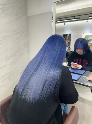 ロング カラー 天神大名/ブリーチ 鶴岡和幸/ハイトーンのヘアスタイル