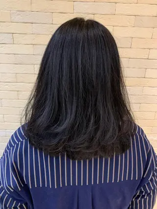 ミディアム 艶髪レイヤー上田 紗也🇰🇷💗のヘアスタイル