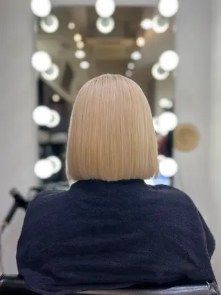 ブリーチ縮毛矯正 ／   DAIA🔥のヘアスタイル