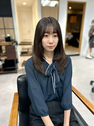 セミロング カラー パーマ ヘアアレンジ メンズ キッズ 骨格レイヤーカット 🌿美髪縮毛矯正のヘアスタイル