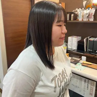 ミディアム カラー 森川愛奈 /カットモデル募集中のヘアスタイル