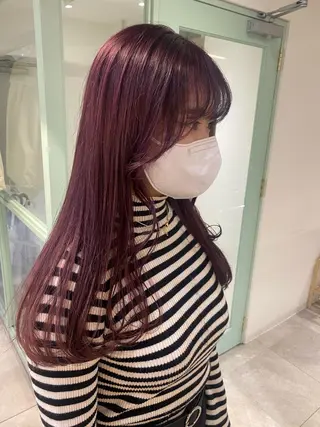 ミディアム カラー 大山 茶子のヘアスタイル