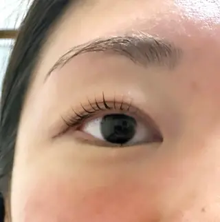 マツエク・マツパ KARIN グッドリーフの眉毛・アイブロウイメージ