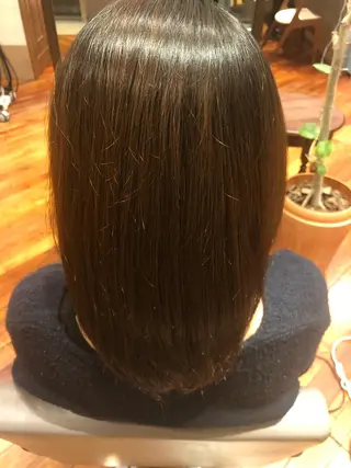 ミディアム パーマ 梅本 佳容子のヘアスタイル