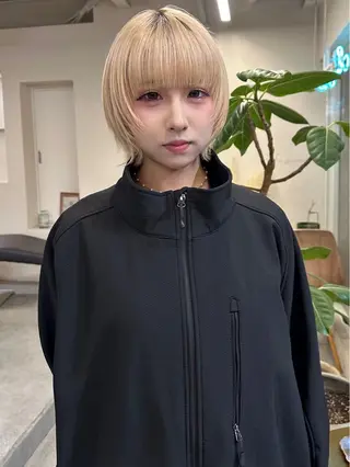ショート カラー ハイトーン×似合わせ 🌱中川慎之介のヘアスタイル