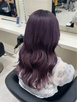 ロング カラー モテ髪ハイトーン🫧 serina🎀池袋のヘアスタイル