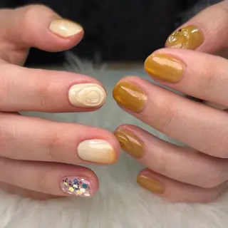 ネイル Shine'an Maaiのネイルデザイン