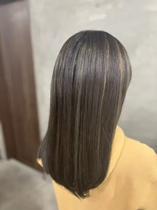 ロング カラー ✨透明感艶カラー ✨💍Yuri💍のヘアスタイル