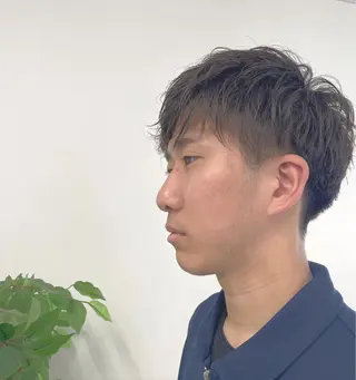 メンズ 𝓜𝓮𝓛𝓲𝓟 冨樫果楠のヘアスタイル