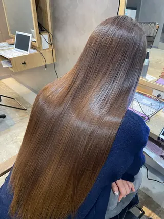 ロング 【お悩み解決のプロ】 ハヤシタクミのヘアスタイル