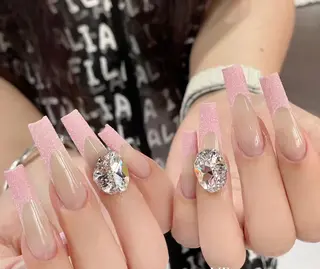 ネイル エリ🫧 nail池袋東口のネイルデザイン