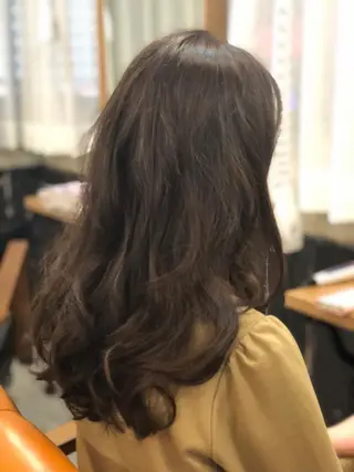 ロング カラー 美髪矯正 🌈髪質改善 山下のヘアスタイル