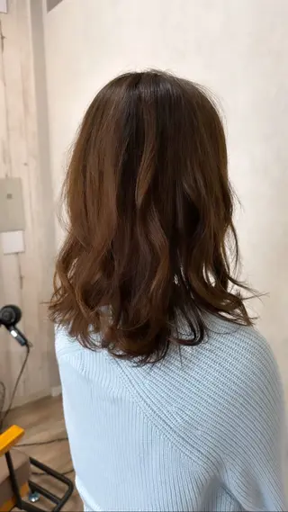セミロング TELA HAIR 副代表RIKUのヘアスタイル