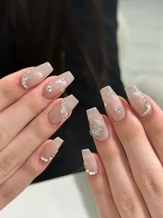 ネイル FLY Nail Salonのネイルデザイン