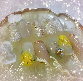 ネイル Lily*nail 🌻Mii🌻のネイルデザイン