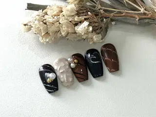 ネイル M+  Beauty Salonのネイルデザイン