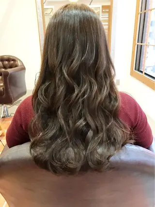 ロング カラー みうら ミウラのヘアスタイル