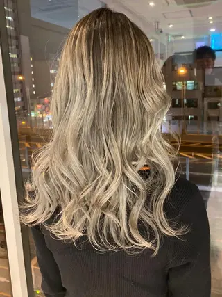 ロング カラー welring hair salonのヘアスタイル