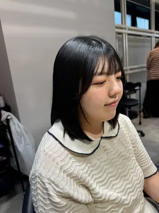 セミロング 似合う髪型が 分からない方へのヘアスタイル