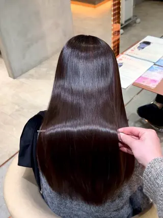 セミロング 縮毛矯正Rina🩶 銀座のヘアスタイル