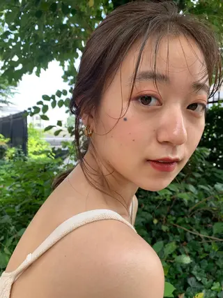 ミディアム 緑川 瑞穂のヘアスタイル