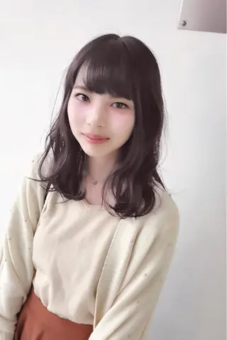 ミディアム カラー パーマ バレイヤージュ& 高発色カラー/市川のヘアスタイル