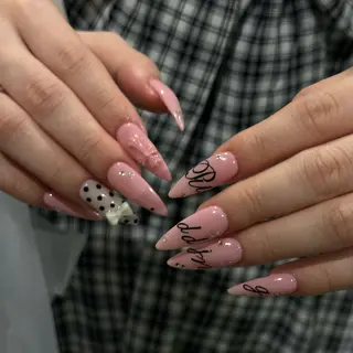 ネイル Nailist Amiのネイルデザイン