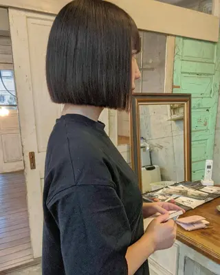 ミディアム カラー ヘアアレンジ mowen RUIのヘアスタイル